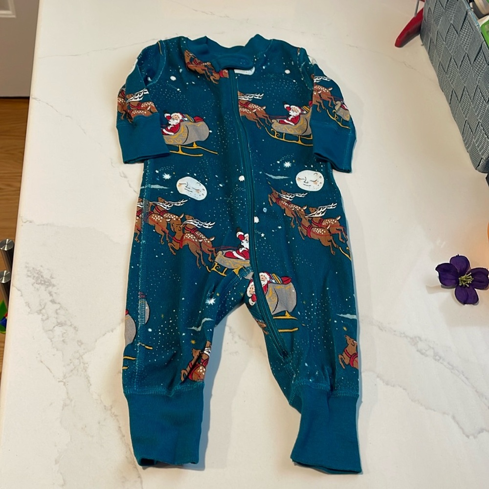 Hanna Anderson Christmas 0-3 month Pajamas